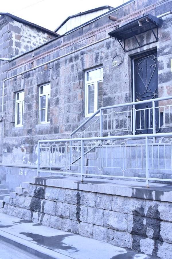 Square Apartment Gyumri